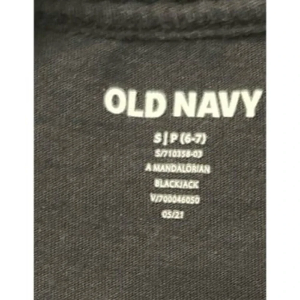 Old Navy Star Wars The Mandalorian T Shirt Size S (6-7) Black